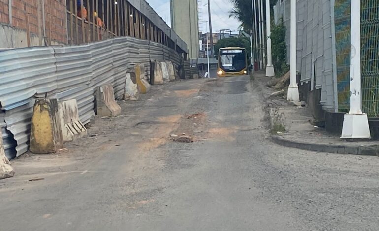  Direção do Sindicato vai até a Estação Mussurunga para acompanhar reclamação da categoria